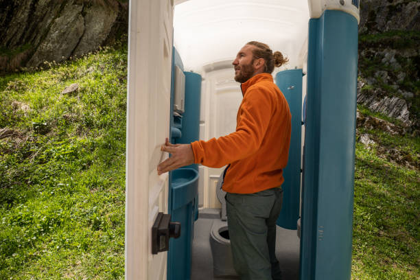 Best Portable restroom trailer rental  in Homer, MI
